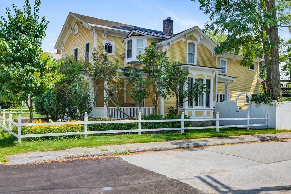 House in Essex, Vermont, United States 2 - 16729436