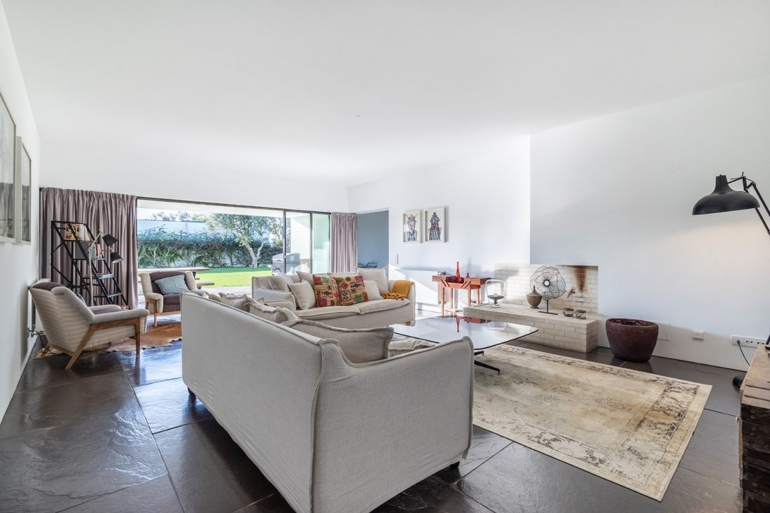 Villa in Santa Maria, Sao Pedro e Sobral da Lagoa, Leiria District, Portugal 2 - 16729457