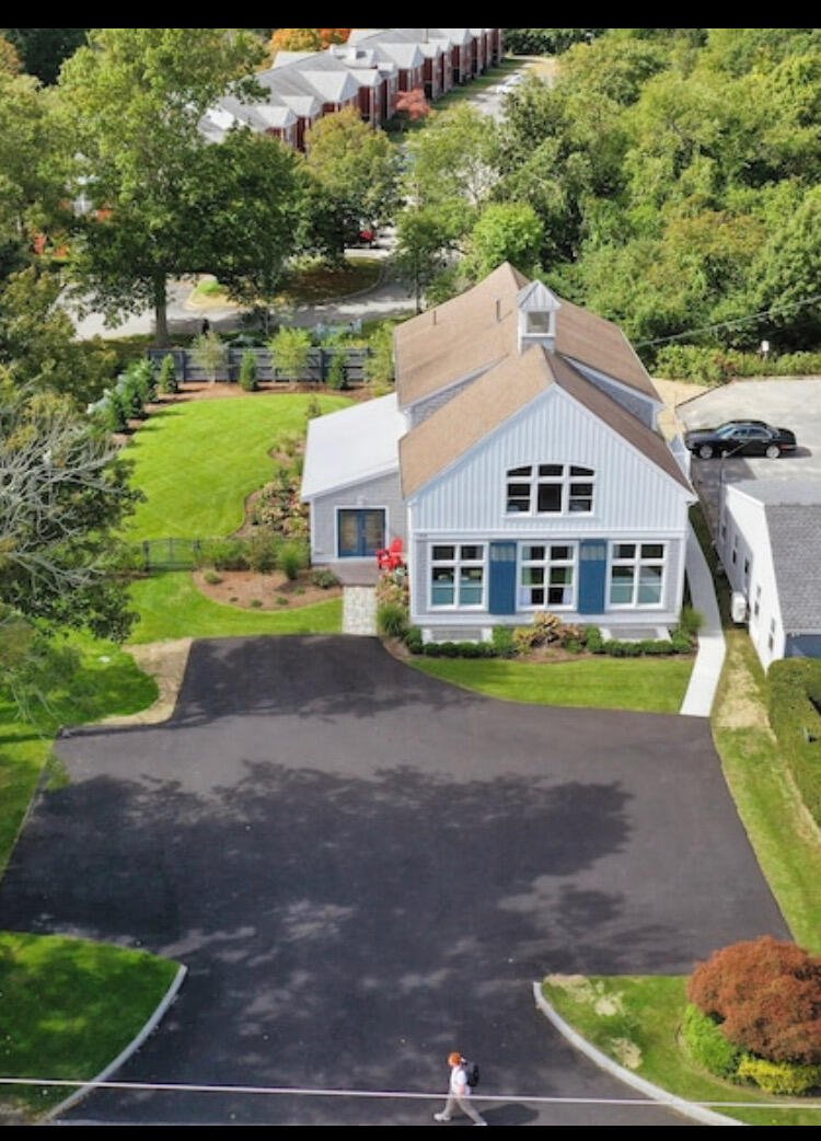 House in Falmouth, Massachusetts, United States 2 - 16729815