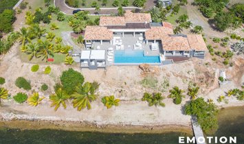 Villa a Les Terres Basses, Collectivity of Saint Martin, Saint Martin 2