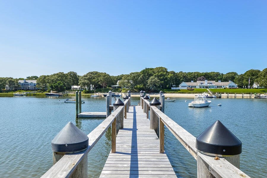 House in Barnstable, Massachusetts, United States 4 - 16730023
