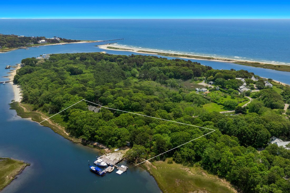 House in Barnstable, Massachusetts, United States 1 - 16730172
