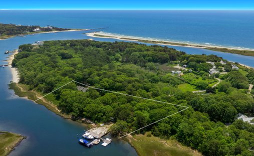 House in Barnstable, Massachusetts, United States 1