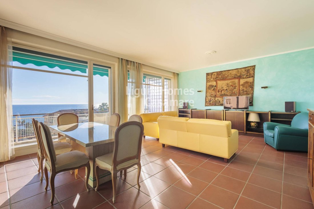 Apartment in Historic Center, Sanremo, Liguria 5 - 13291602