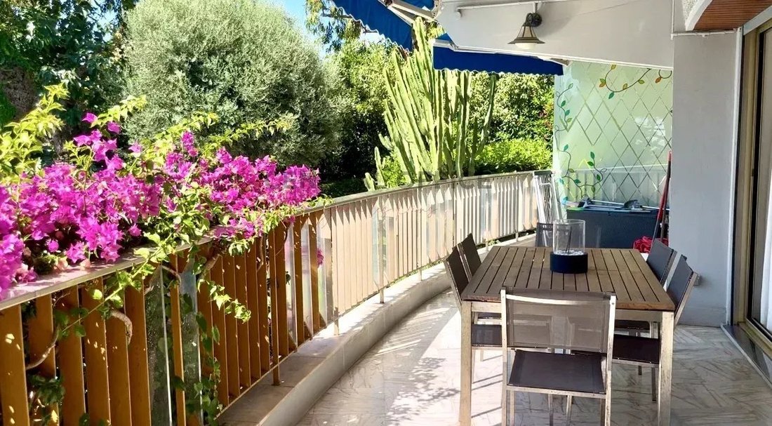 Apartment in Antibes, Provence-Alpes-Côte d'Azur, France 4 - 15942281