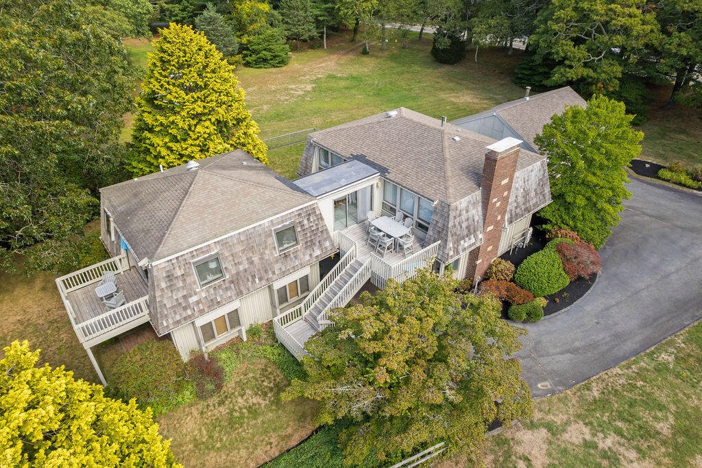 House in Bourne, Massachusetts, United States 3 - 16730004