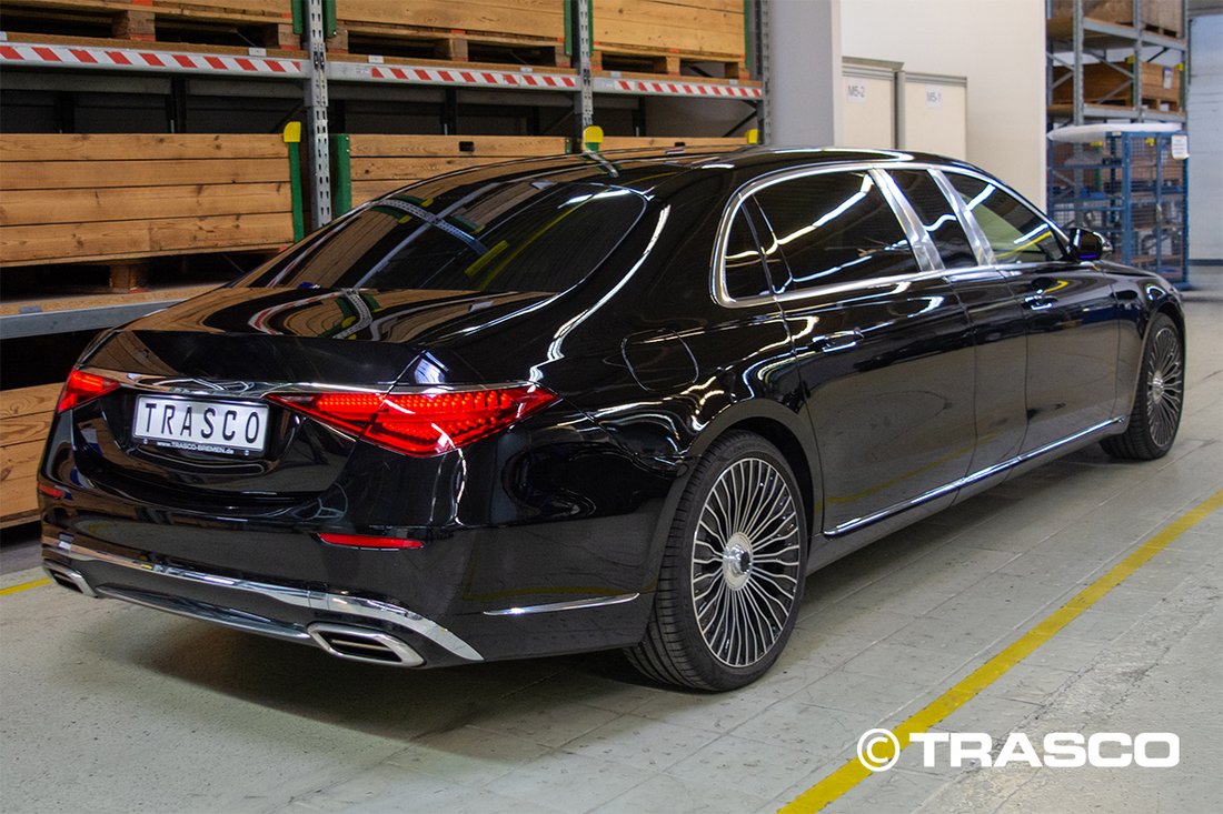 Limousine in Bremen, Bremen, Germany 3 - 16737556