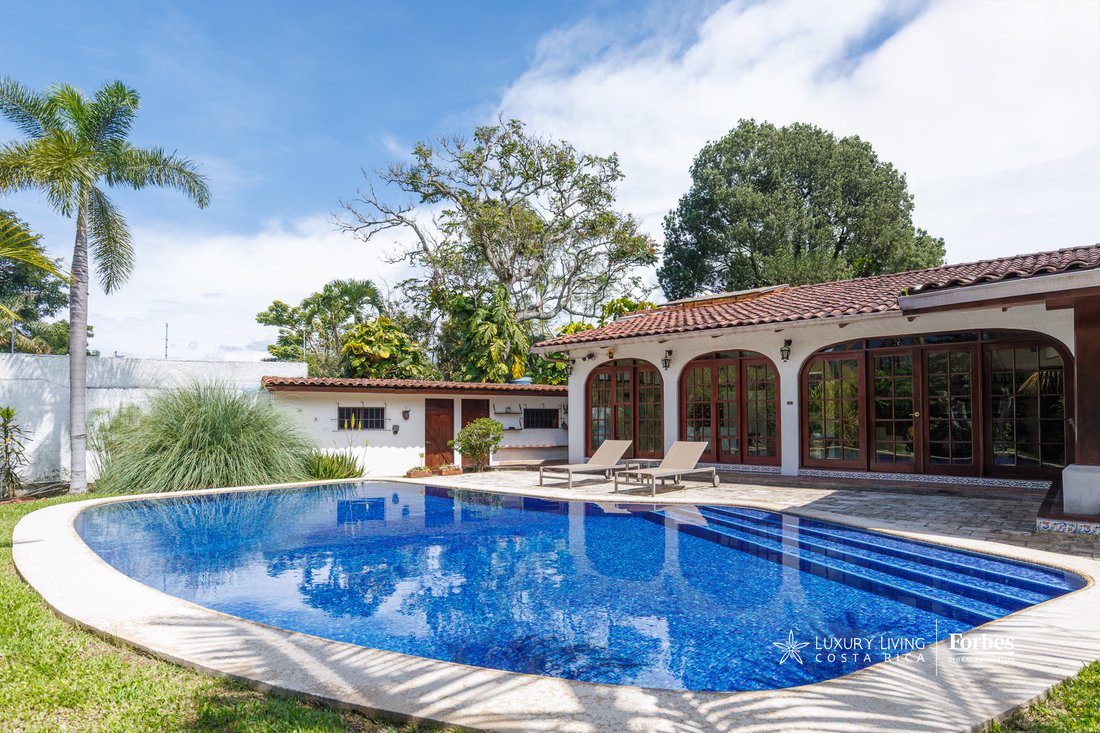 House in San Rafael de Escazú, San José Province, Costa Rica 4 - 16736771