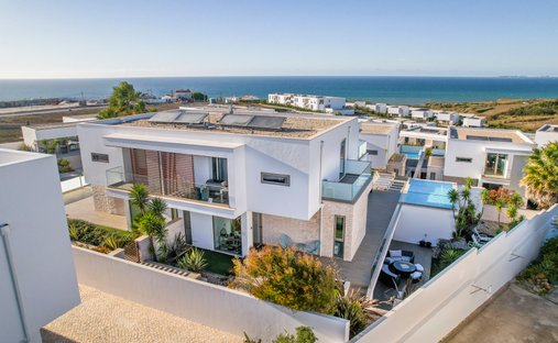 Villa in Lourinha e Atalaia, Lisbon, Portugal 1