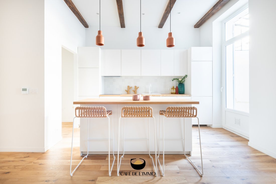 Apartment in Baille, 5e Arrondissement, Marseille 5 - 16735851