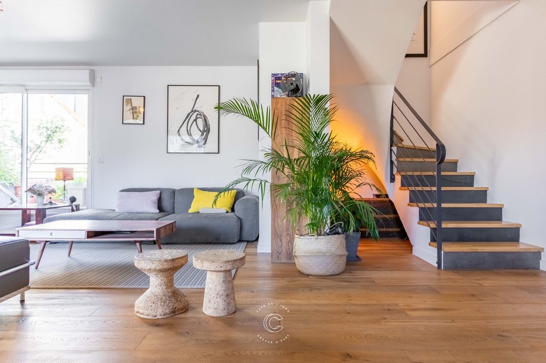 Apartment in Castellane, 6e Arrondissement, Marseille 2 - 16735619