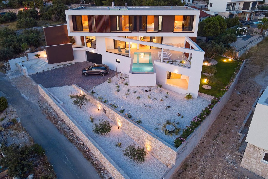 Villa in Primosten, Sibenik-Knin County, Croatia 2 - 16735711