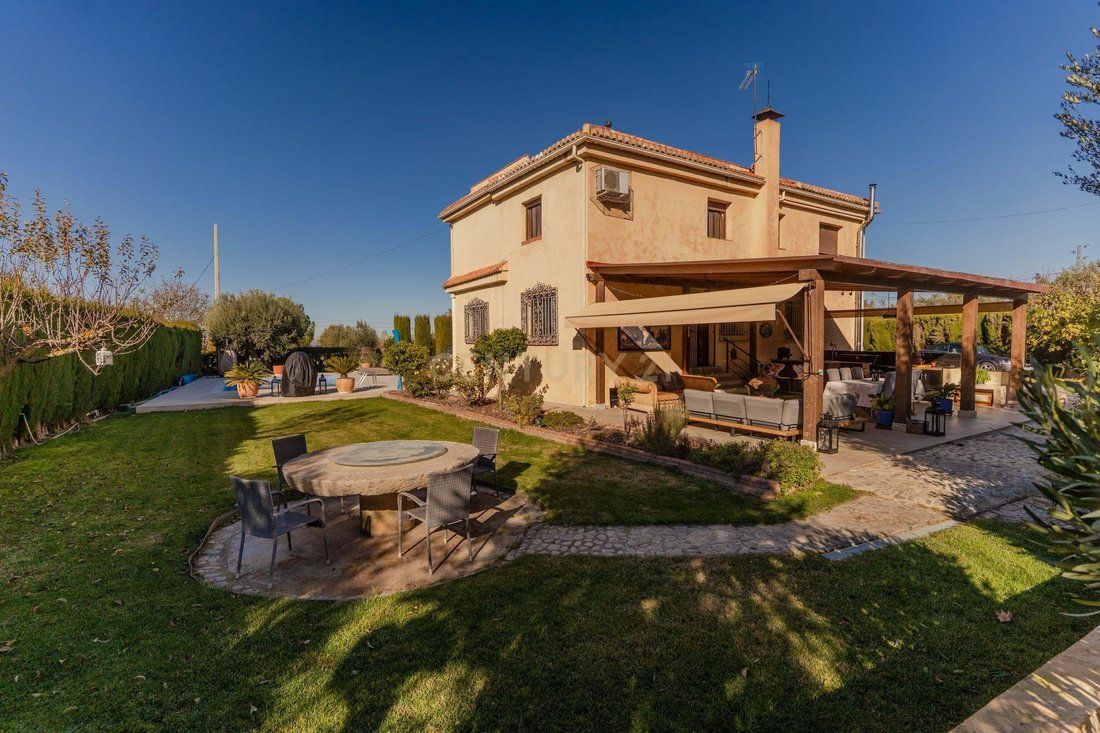 Villa in Gojar, Andalusia, Spain 3 - 16697627