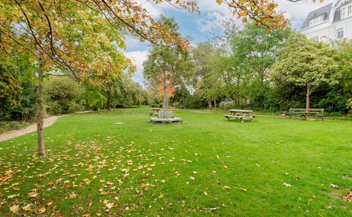 Apartment in Holland Park, Kensington And Chelsea, England 1