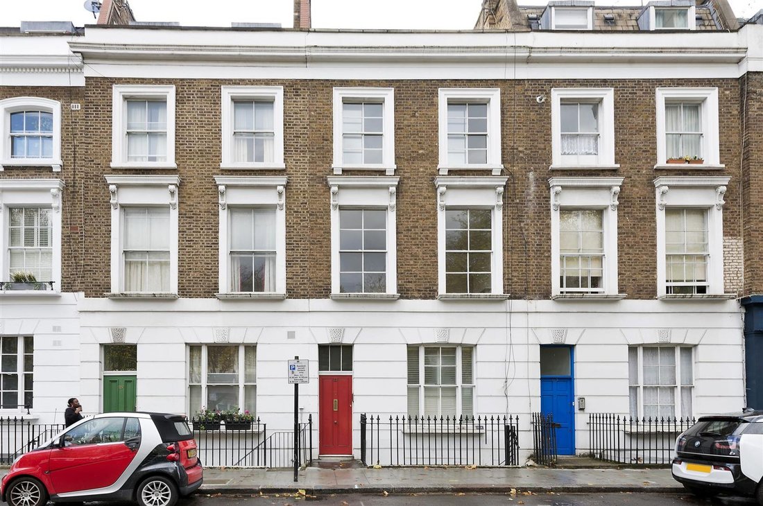 Apartment in Ladbroke Grove, Kensington And Chelsea, England 3 - 16735108