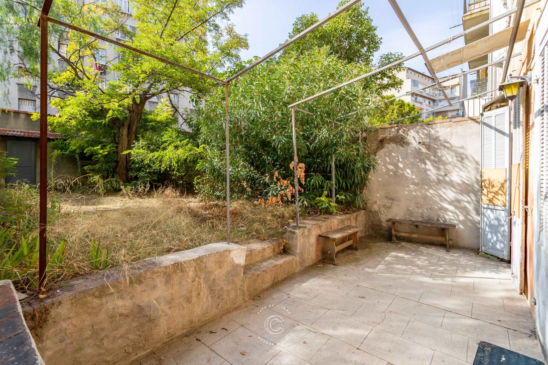 Apartment in Baille, 5e Arrondissement, Marseille 1 - 16735561