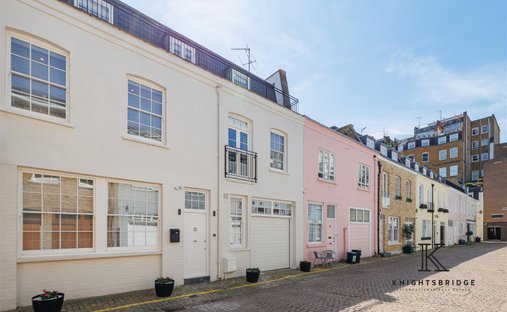 House in Knightsbridge, Kensington And Chelsea, England 1