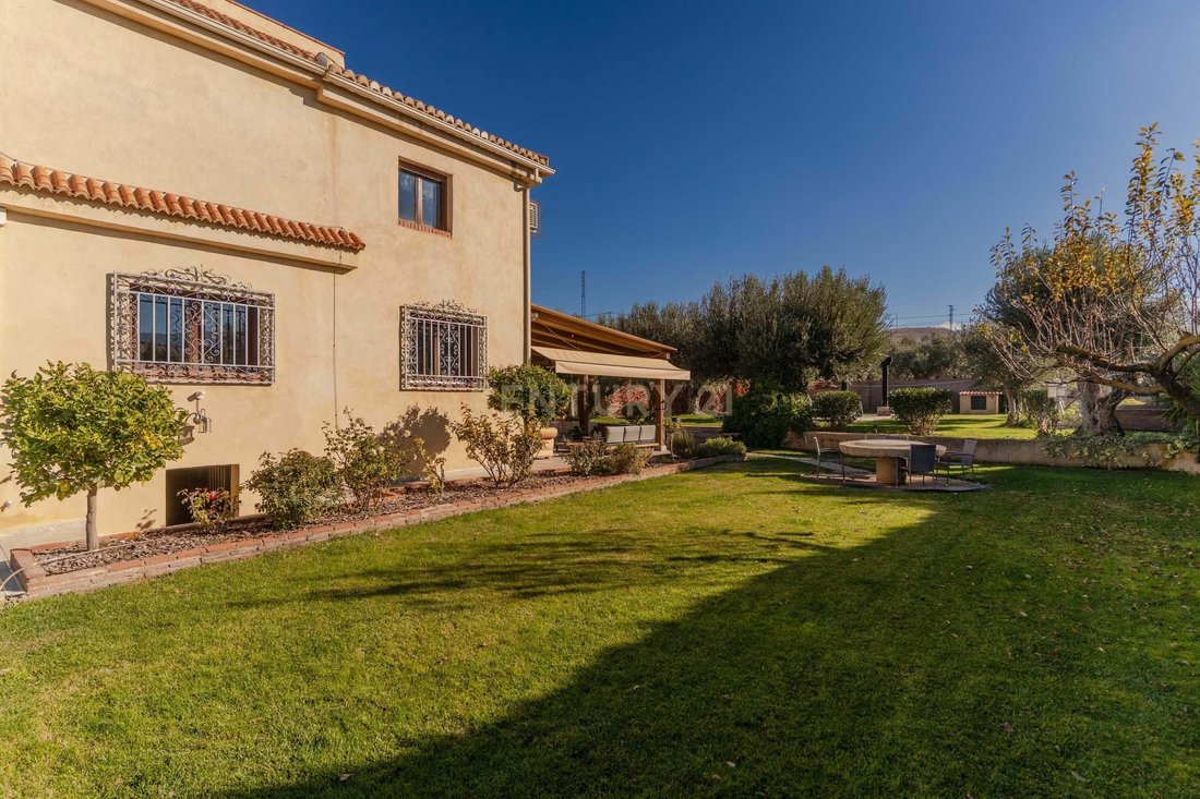 Villa in Gojar, Andalusia, Spain 5 - 16697627