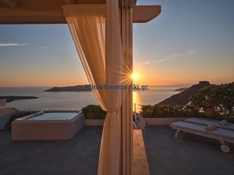 Villa in Thira, Aegean, Greece 2 - 16737477
