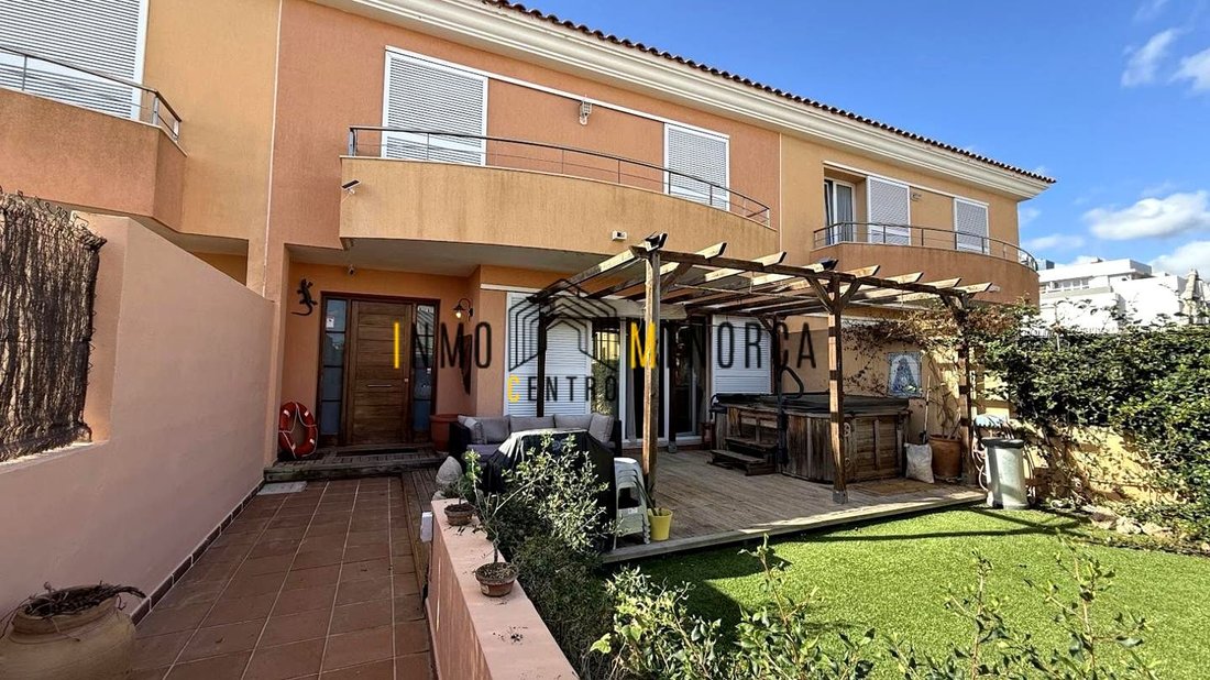 Townhouse in es Castell, Balearic Islands, Spain 4 - 16734586