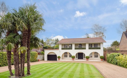 Luxury Homes For Sale In Farnborough Bromley England JamesEdition luxury-homes-for-sale-in-farnborough-bromley-england-jamesedition