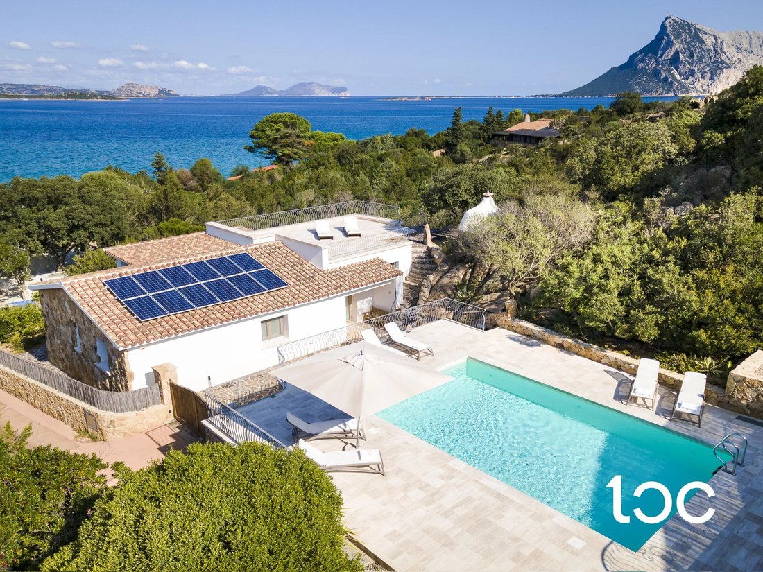 Villa en San Teodoro, Cerdeña, Italia 2 - 16730649