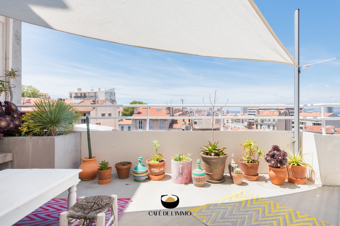 Apartment in Bompard, 7e Arrondissement, Marseille 1 - 16735486