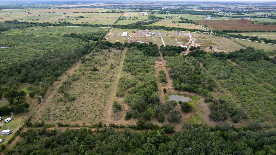 House in Elgin, Texas, United States 3 - 16733984