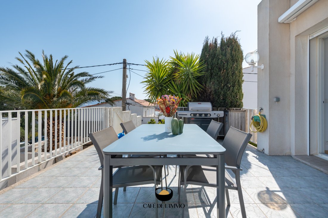 Apartment in Pointe Rouge, 8e Arrondissement, Marseille 2 - 16735634
