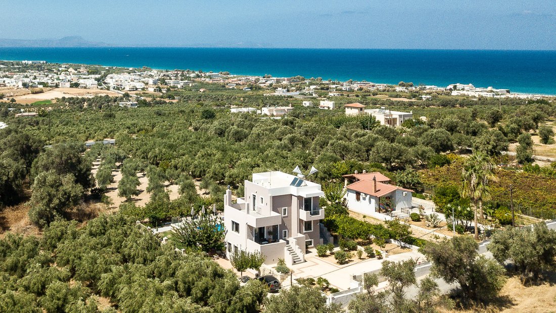 Villa in Crete, Greece 1 - 14868343