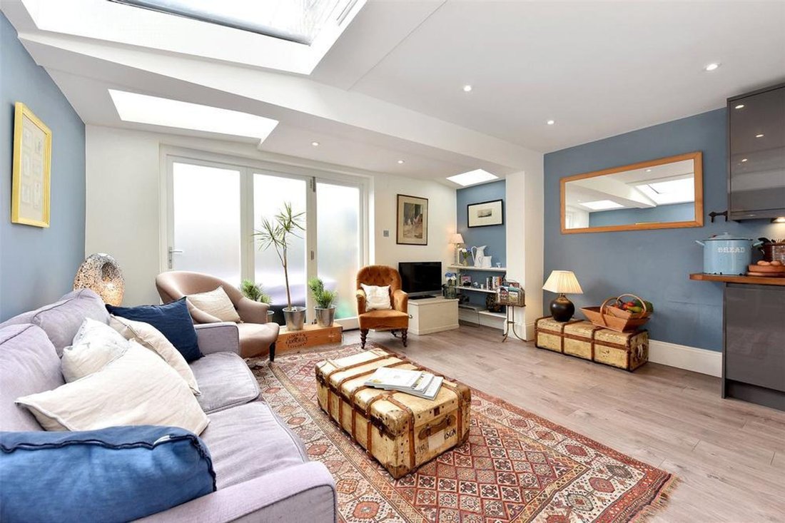 Apartment in Holland Park, Kensington And Chelsea, England 5 - 16734901