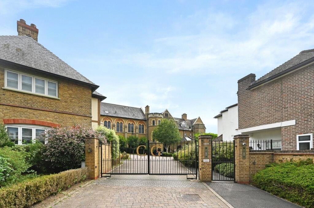Apartment in Golders Green, Barnet, England 1 - 16734826