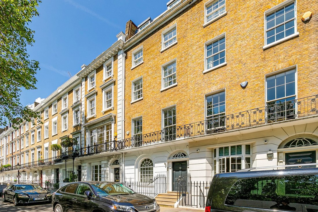 House in Knightsbridge, Kensington And Chelsea, England 2 - 16734853