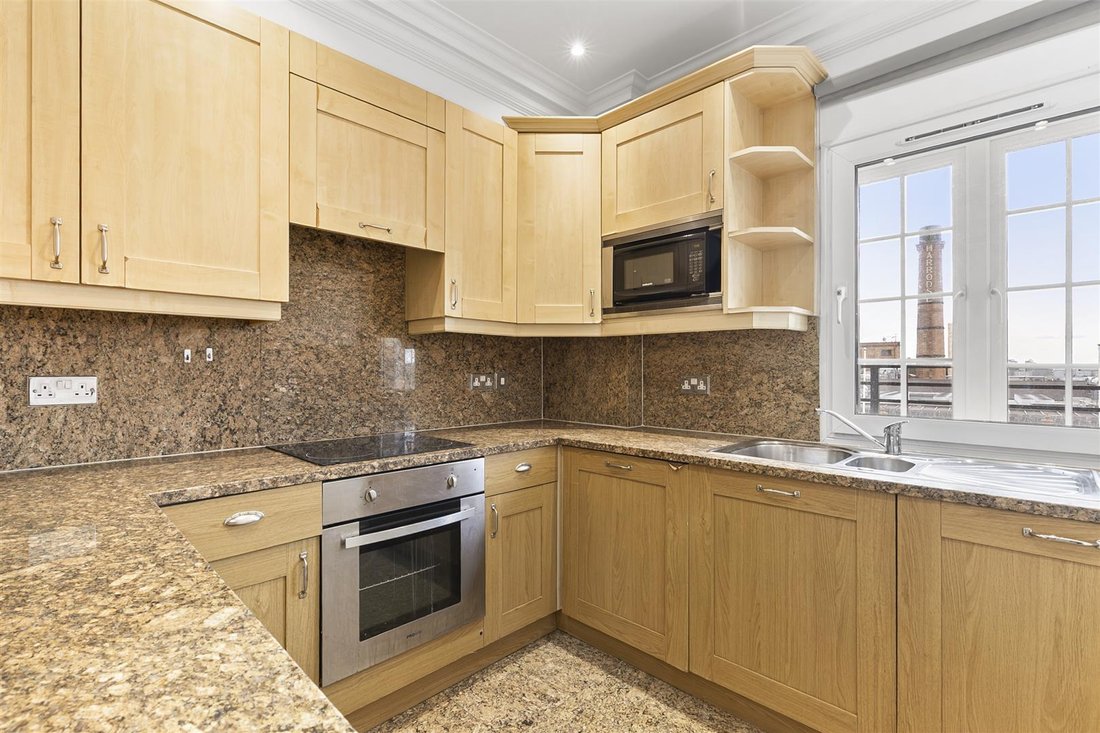 Apartment in Brompton, Kensington And Chelsea, England 3 - 16734599