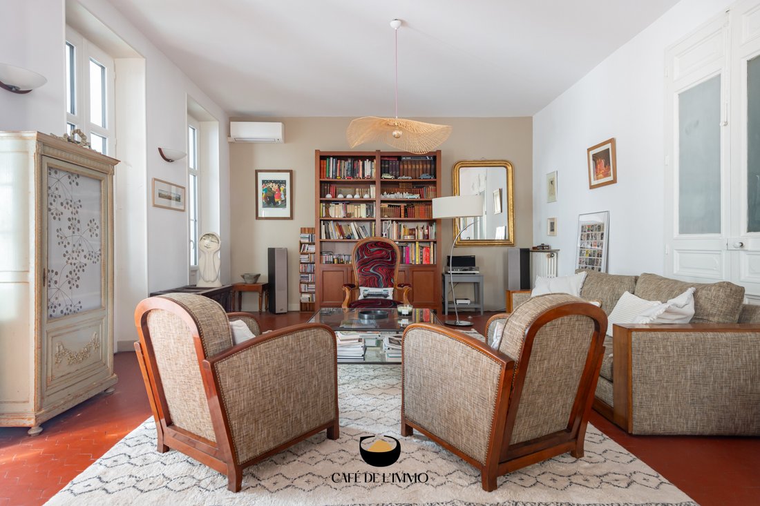 Apartment in Castellane, 6e Arrondissement, Marseille 3 - 16735388
