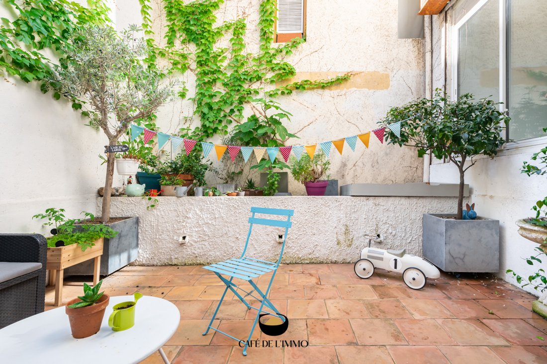 Apartment in Castellane, 6e Arrondissement, Marseille 3 - 16735760