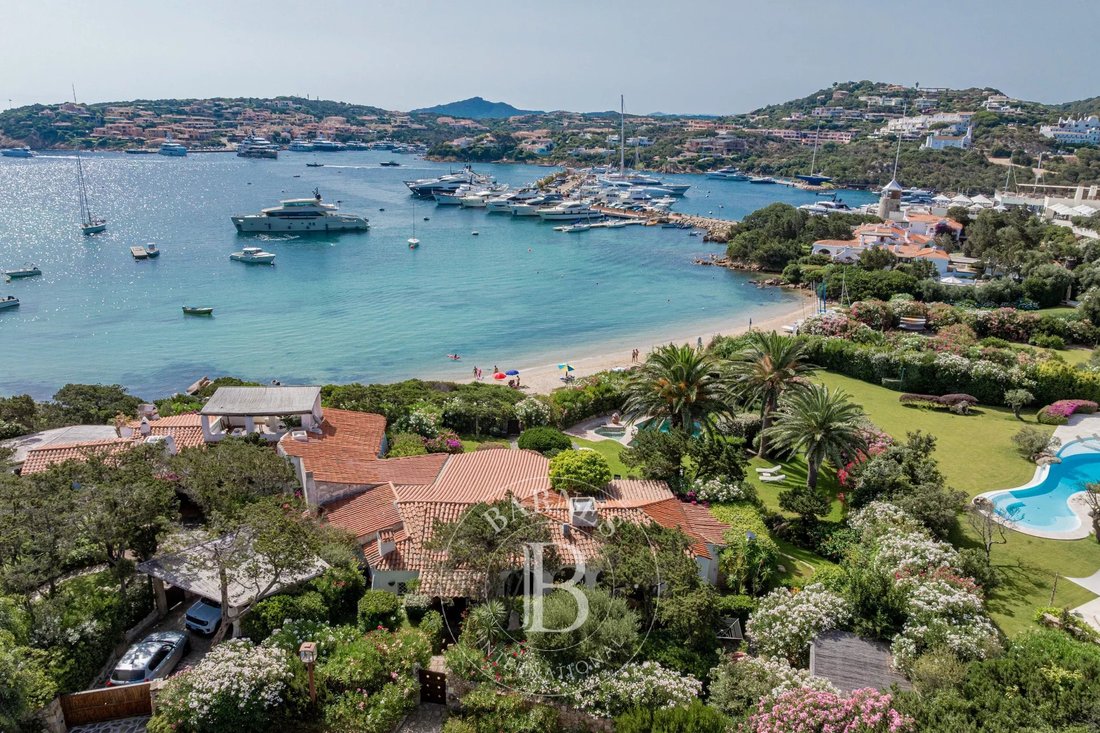 Villa in Marina di Porto Cervo, Porto Cervo, Italy 1 - 16730699