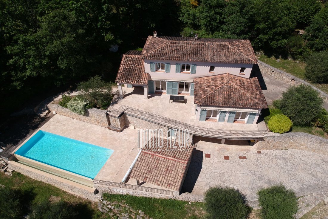 Villa in Tourrettes-sur-Loup, Provence-Alpes-Côte d'Azur, France 4 - 14228205