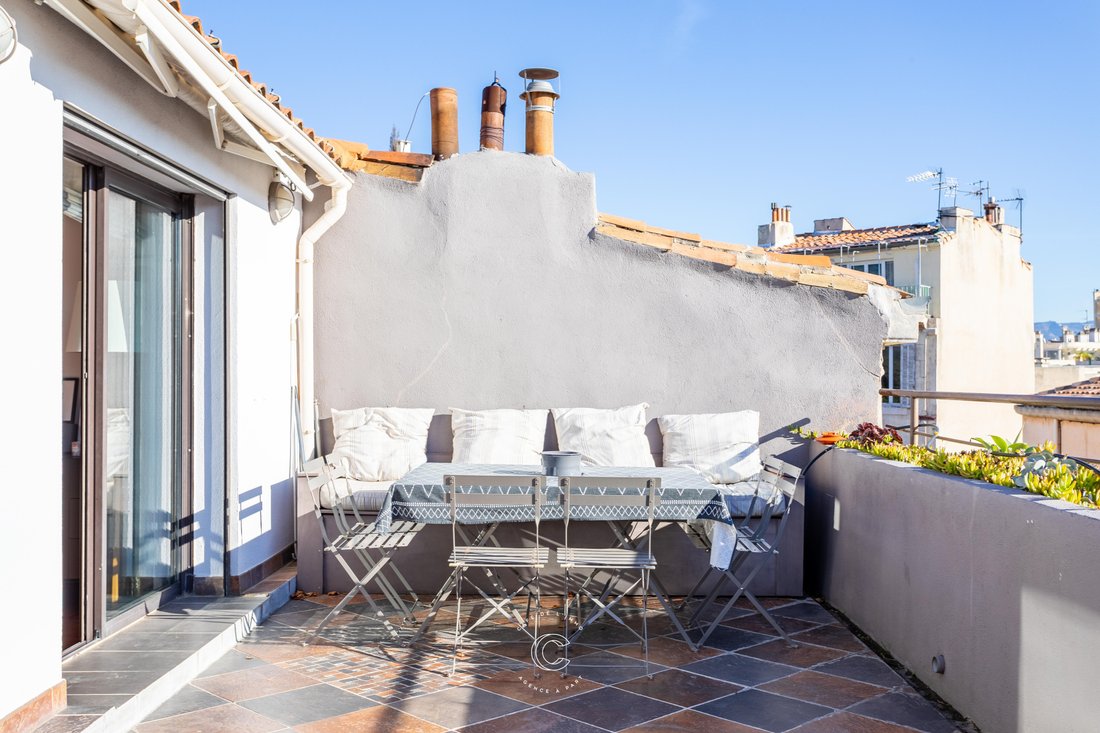 Apartment in Castellane, 6e Arrondissement, Marseille 1 - 16735659
