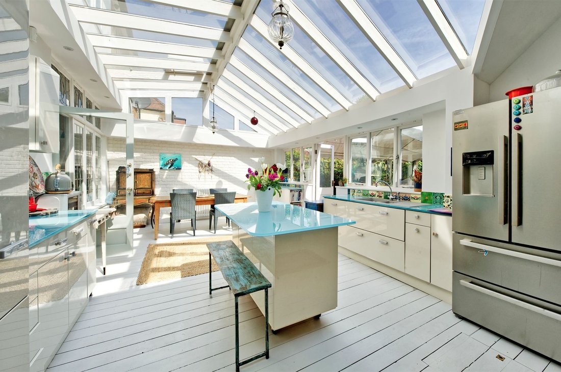 House in Brondesbury Park, Brent, England 4 - 16735046