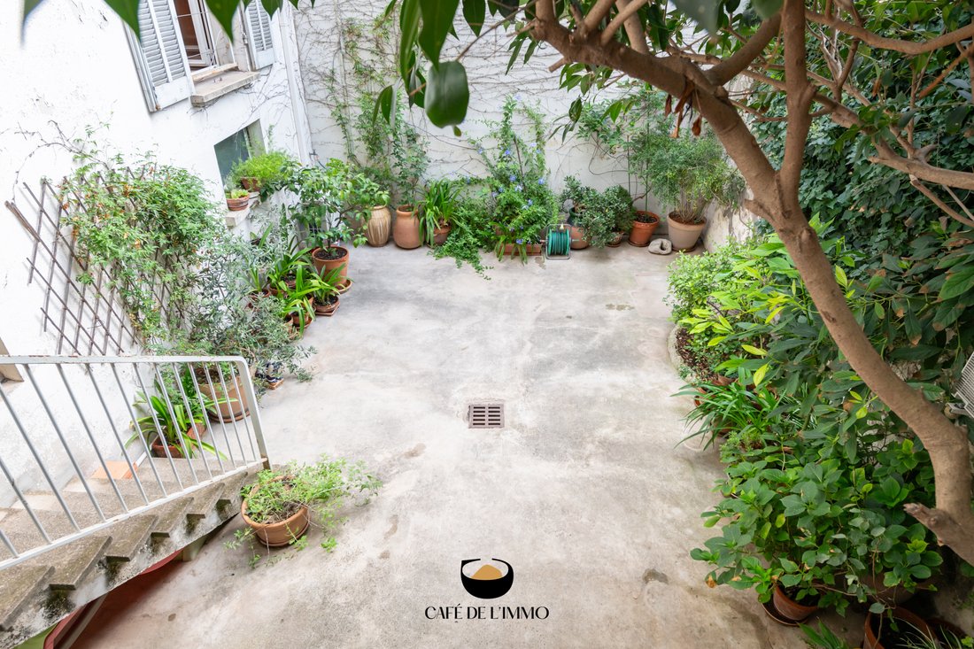 Apartment in Castellane, 6e Arrondissement, Marseille 5 - 16735388