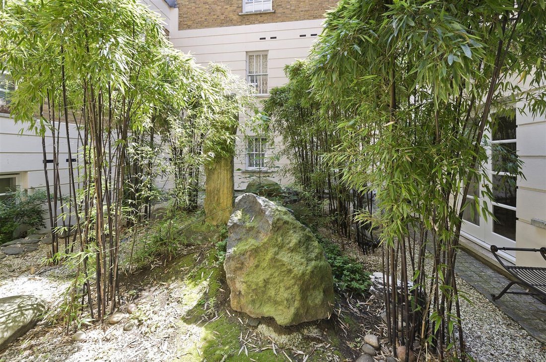Apartment in Belgravia, Westminster, England 3 - 16735156