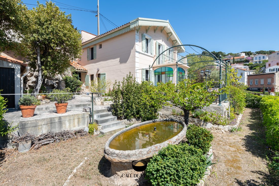 House in Bompard, 7e Arrondissement, Marseille 2 - 16735548