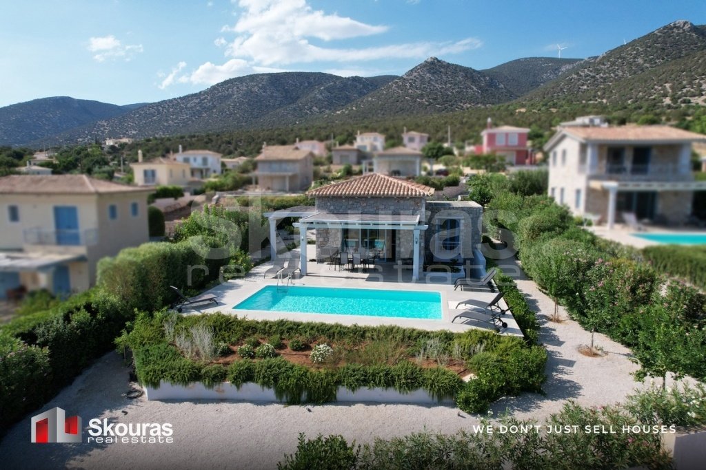 Villa in Koinotita Phournon, Kranidi, Greece 3 - 16727747