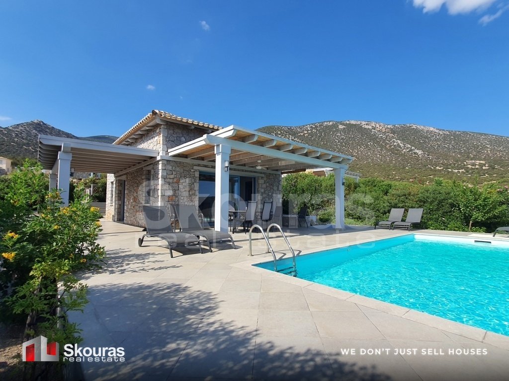 Villa in Koinotita Phournon, Kranidi, Greece 1 - 16727747