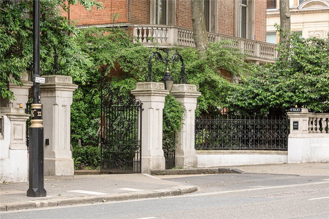 House in Knightsbridge, Kensington And Chelsea, England 2 - 16734841