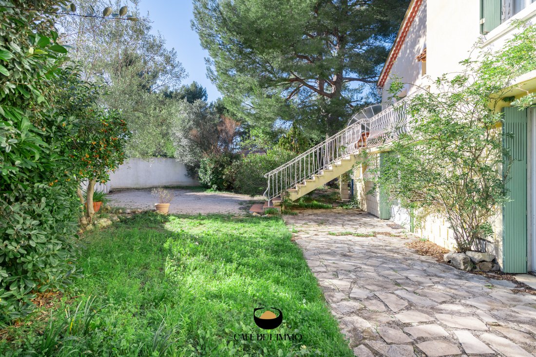 House in Saint Julien, Marseille, Provence-Alpes-Côte d'Azur 2 - 16735459