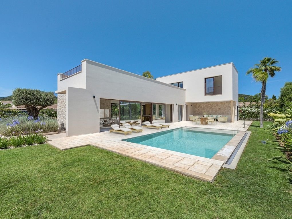 Chalet in sa Pobla, Balearic Islands, Spain 1 - 11876647