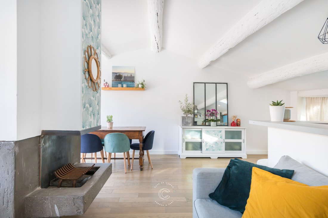 Apartment in Castellane, 6e Arrondissement, Marseille 3 - 16736013