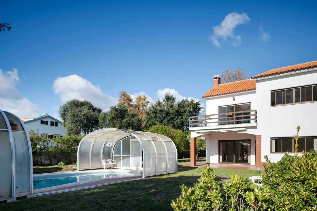 Villa in Corroios, Setubal, Portugal 1 - 16053326
